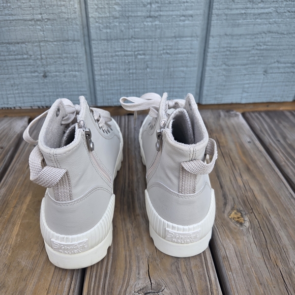 Women's Blowfish Malibu Forever High-Top Sneakers In Taupe - Picture 4 of 7